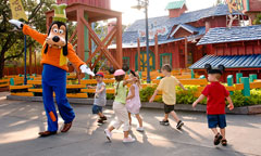 The Barnstormer at Goofy's Wiseacre Farm